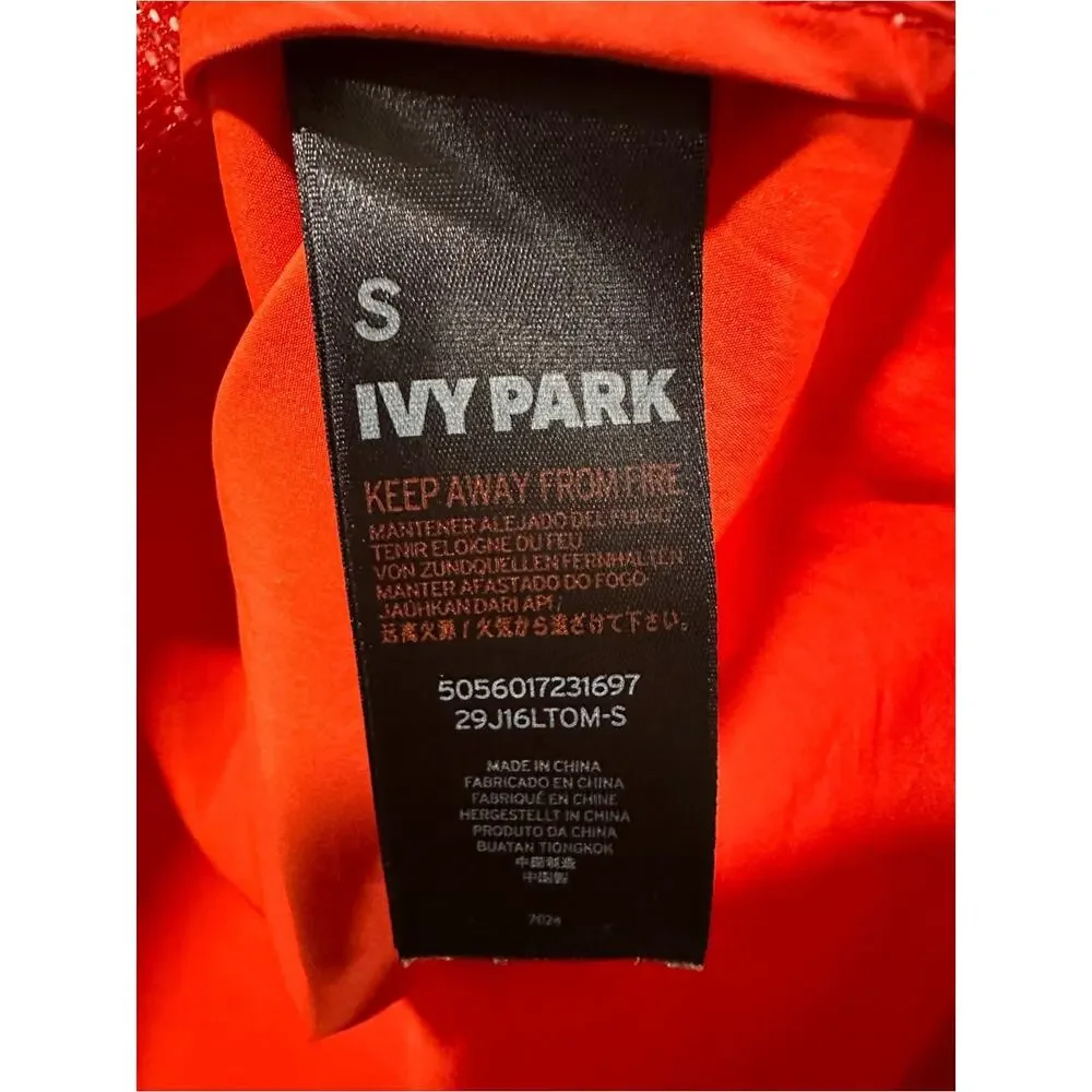 IVY PARK Red Hooded Windbreaker Pullover Jacket S Oversized Zip Pocket Athletic